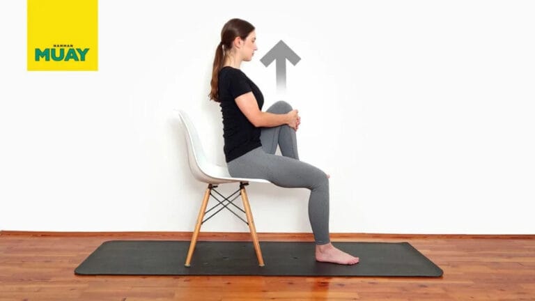 Ülő térdhúzás mellkasig nyújtás